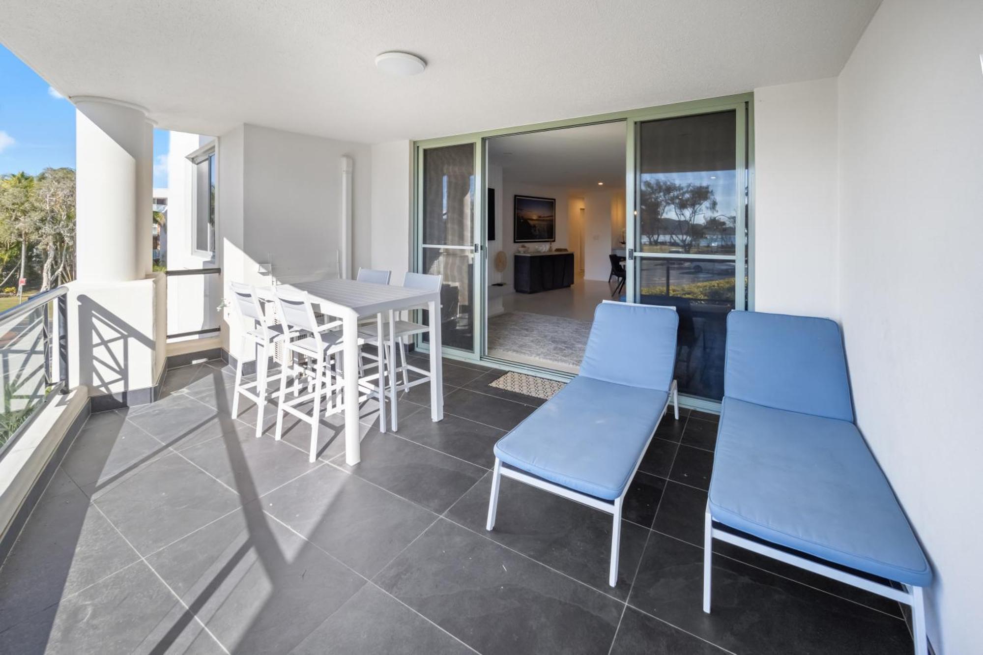ביירון ביי Bay Royal Apartments מראה חיצוני תמונה