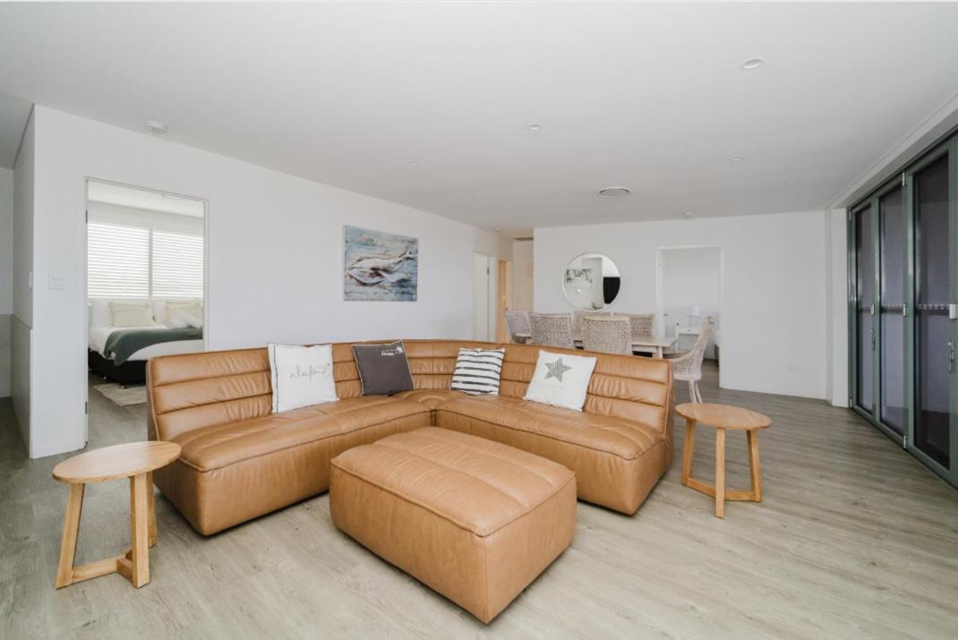 ביירון ביי Bay Royal Apartments מראה חיצוני תמונה
